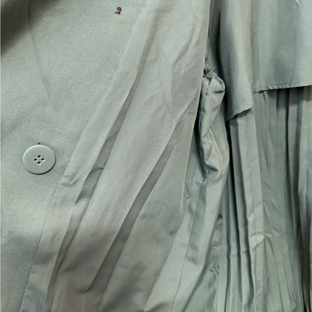 Ann Taylor Classic Green Pleated Back Trench Coat - Picture 8 of 11